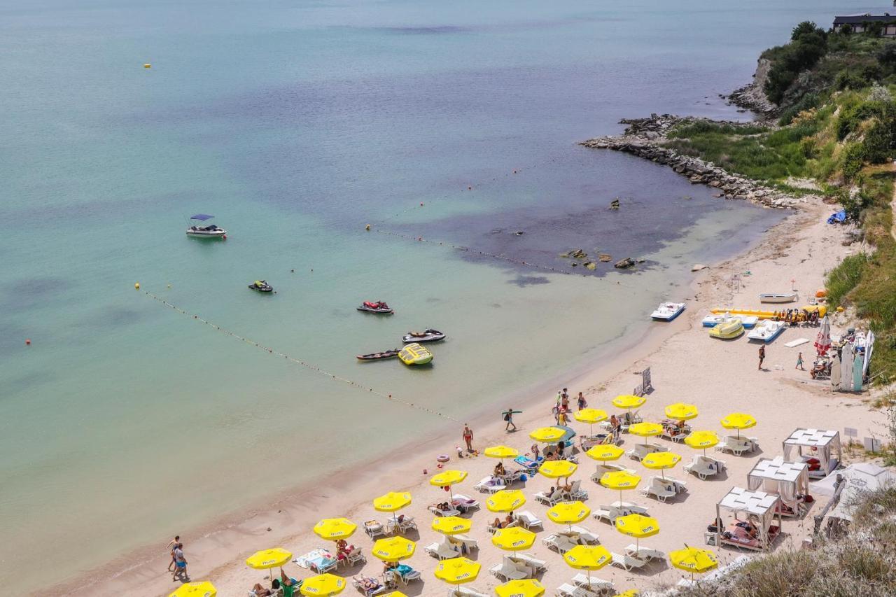 Camping Saint George Topola Exterior foto